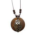 cambioprcaribe Geometric Leaf Wooden Pendant Necklace