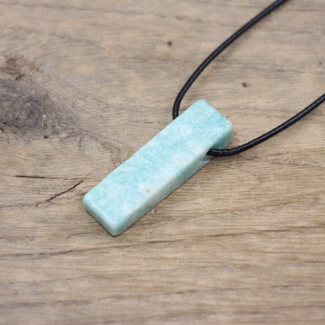 cambioprcaribe Amazonite Natural Crytsal Pendent Necklace