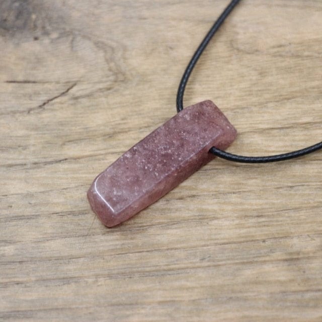 cambioprcaribe Strawberry Quartz Natural Crytsal Pendent Necklace
